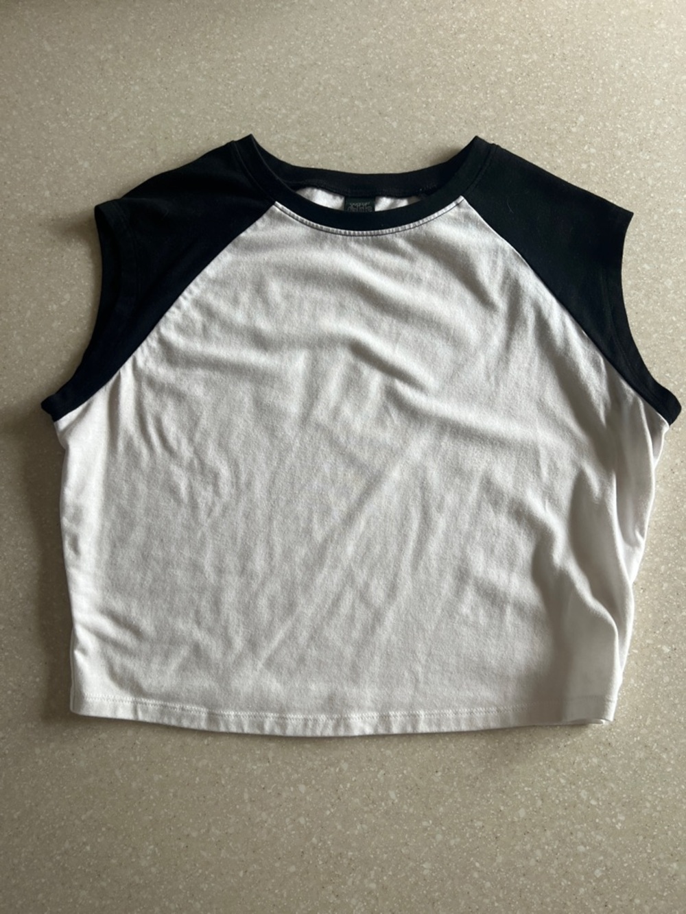 wild fable Black & White Cropped Crewneck Tee